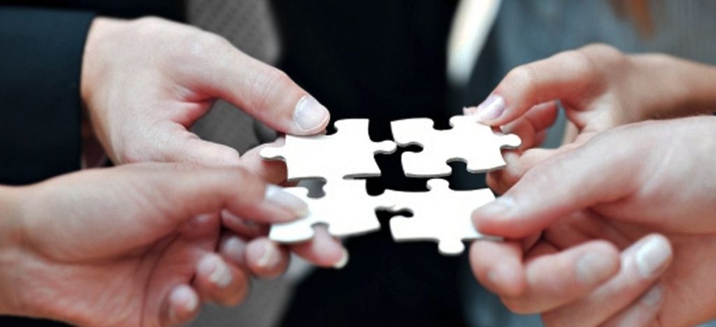 Ambarazul conveys specific offers, but also help to find the right suppliers of goods and services to meet your needs.